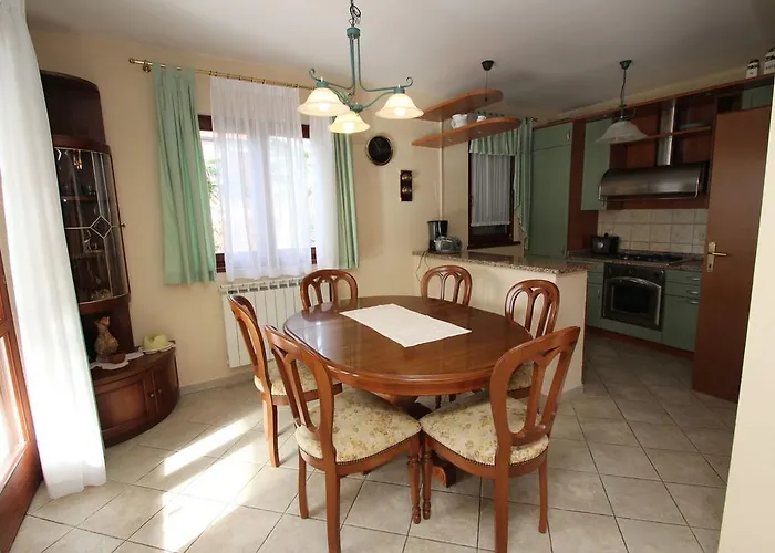 Ferienhaus Viktoria *